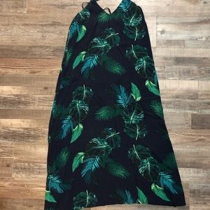 Maxi Dress with Leaf Pattern